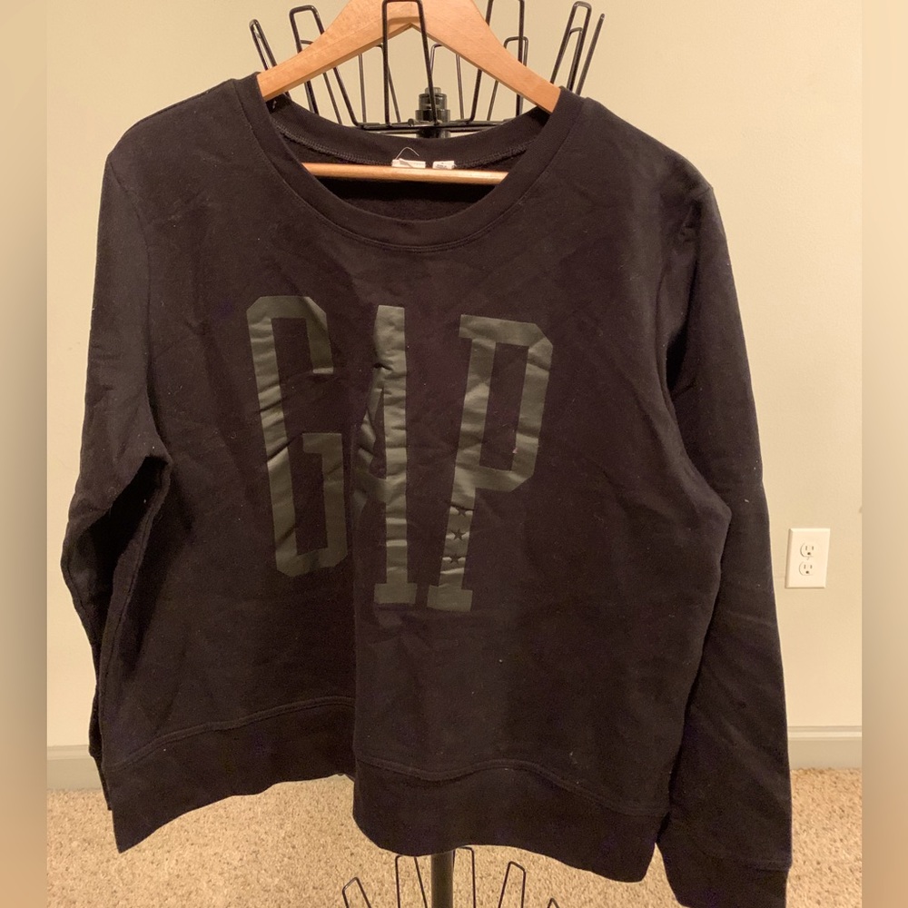 Gap Black Sweatshirt